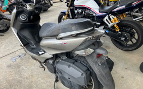 YAMAHA MAJESTYS SG28J