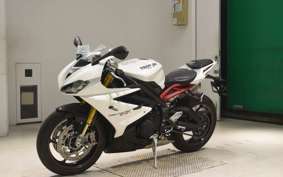 TRIUMPH DAYTONA 675 R 2015