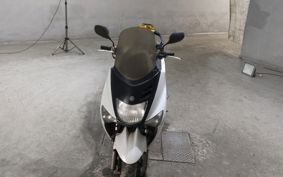 YAMAHA MAJESTY 125 SE27