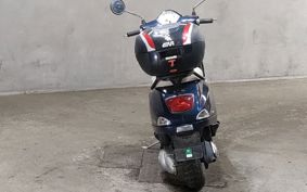 VESPA LX125IE M68100