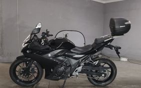 SUZUKI GSX250 R DN11A