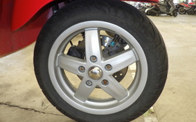 VESPA LX125IE