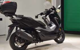 HONDA FORZA 250