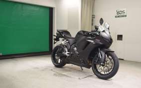 HONDA CBR600RR 2025