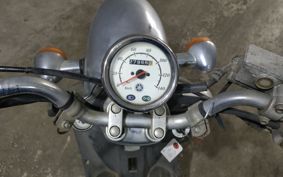 YAMAHA VINO 125 SE24