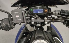 YAMAHA FZ25 RG69