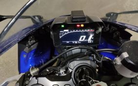 YAMAHA YZF-R7 2024 RM39J