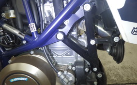 HUSQVARNA 701ED 2022