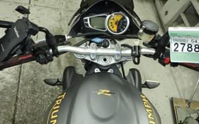 TRIUMPH STREET TRIPLE R 2009