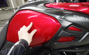 SUZUKI DL1000 ( V-Strom 1000 ) A VU51A