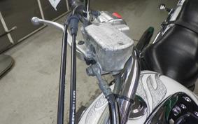 YAMAHA DRAGSTAR 400 2005 VH01J