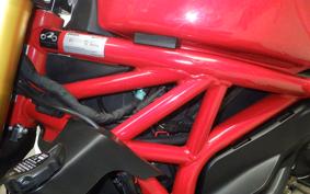 DUCATI M1200S 2015