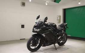 KAWASAKI ZX-25R