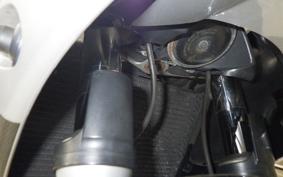 YAMAHA YZF-R6
