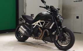 DUCATI DIAVEL AMG 2013
