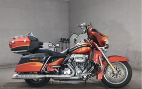 HARLEY FLHTCUSE 1800CVO PR8