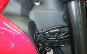 DUCATI ストリート FIGHTER V2 2023