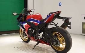 HONDA CBR1000RR RSP 2024 SC82