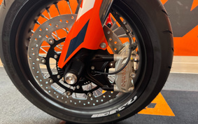 KTM 690 SMC R 2024 LSV40