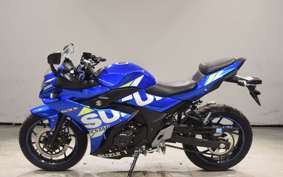 SUZUKI GSX250R