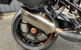 KTM 1290 SUPER DUKE GT 2016 V6940