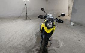 SUZUKI V-STROM 250 DS12E