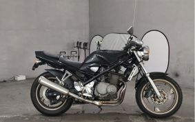 SUZUKI BANDIT400-1 GK75A