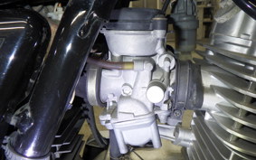 SUZUKI GN125 H