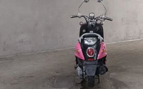 YAMAHA VINO 125 SE24