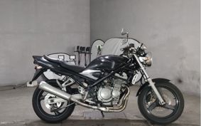SUZUKI BANDIT250-1 GJ77A