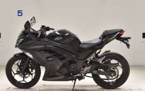 KAWASAKI NINJA 300 2013