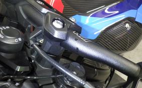BMW M1000R 2024