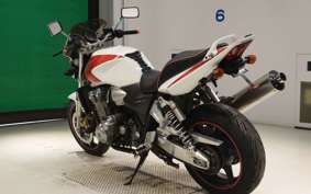 HONDA CB1300SF SUPER FOUR SC54