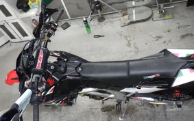 APRILIA SXV550 2006
