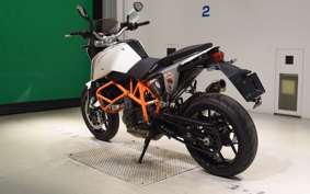 KTM 690 DUKE 2015