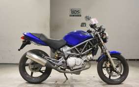 HONDA VTR 250 MC33