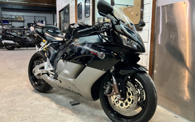 HONDA CBR1000RR 2004 SC57