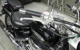 SUZUKI INTRUDER 400 Classic 2003 VK54A