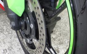 KAWASAKI ZX-25R ZX250E