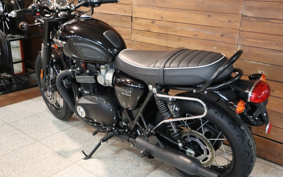 TRIUMPH BONNEVILLE T120 BLACK 2016 DAD75H