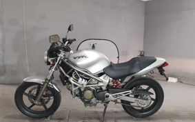 HONDA VTR 250 MC33