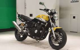 YAMAHA XJR400 Gen.3 R 2003 RH02J