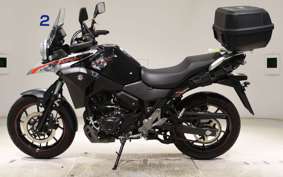 SUZUKI Vｽﾄﾛｰﾑ250A 1998