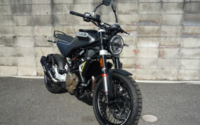 HUSQVARNA SVARTPILEN 401 2024