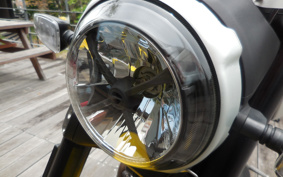 DUCATI  DUCATI  SCRAMBLER  ICON  2019 KB02