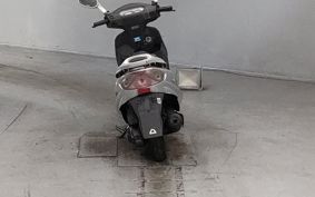 SYM ATTILA 125 ..