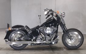 HARLEY FLSTSC1450 2005 BRY