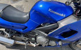 KAWASAKI ZZ-R400 2004 ZX400N