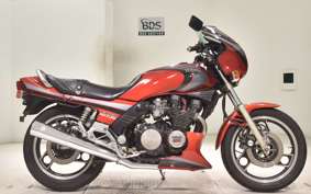 YAMAHA XJ750 E 1983 29R