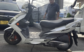 KYMCO RACING KING180FI